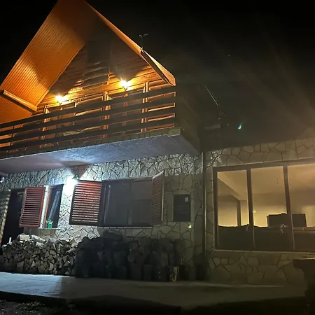 Mona Zeleni Vir Villa *