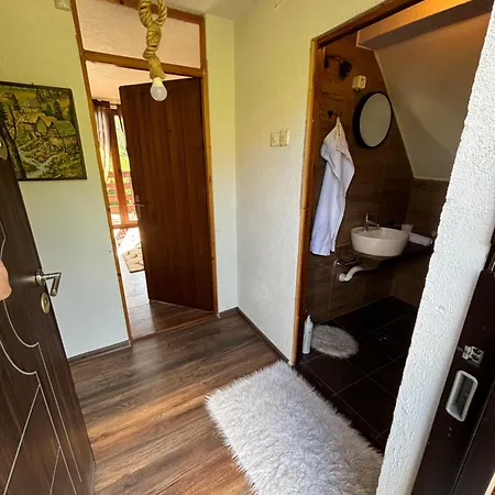 ヴィラ Mona Zeleni Vir