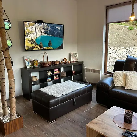 ヴィラ Mona Zeleni Vir