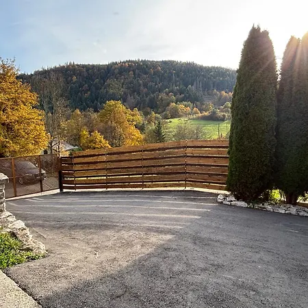 Mona Zeleni Vir ヴィラ Olovo